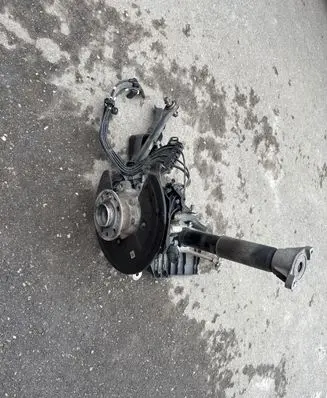 Mercedes-Benz EQE v295 Rear wheel hub spindle/knuckle A2960300 A2953204301 A2973523400