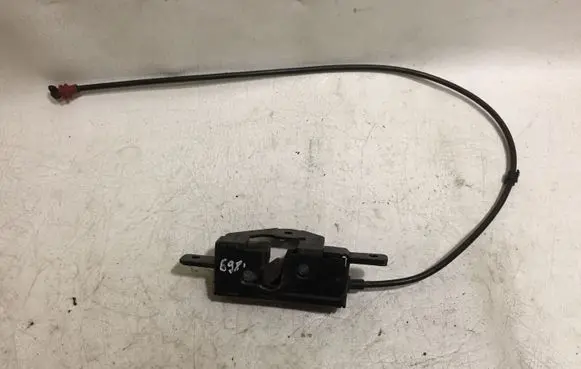 BMW X5 E53 Tailgate lock latch 