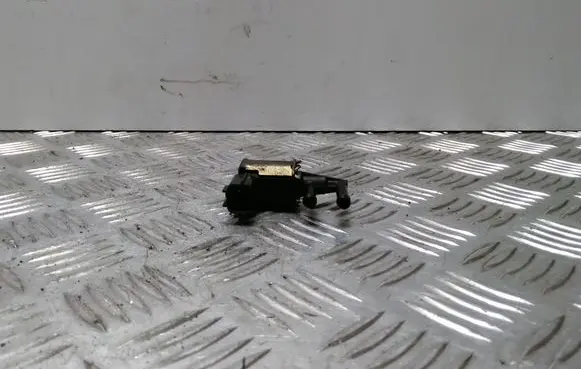 Nissan Almera Vacuum valve K5T48474