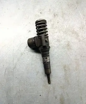 Fuel injector