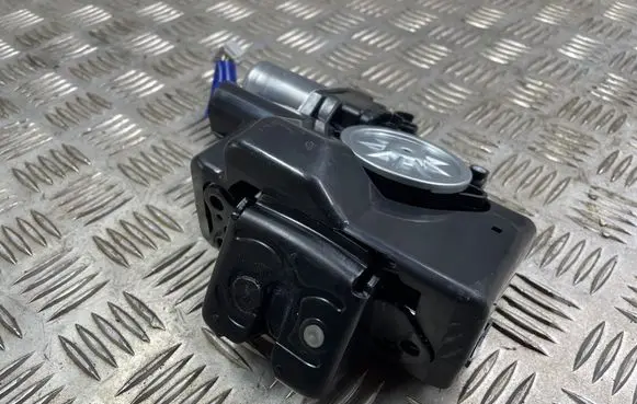 Lexus NX Tailgate/trunk/boot lock/catch/latch 1638000790