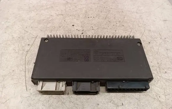 BMW 7 E38 Comfort/convenience module 61358352057 12037310