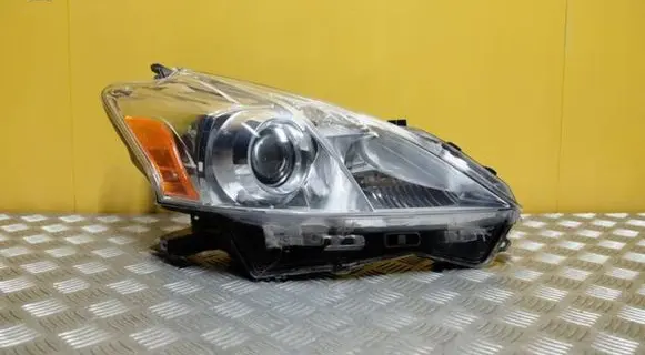 Toyota Prius+ (ZVW40) Headlight/headlamp TOYOTA-PRIUSPLUS 2632