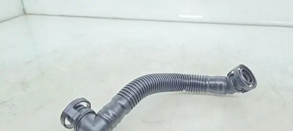 Volkswagen Golf VI Breather/breather pipe/hose 03L103493G