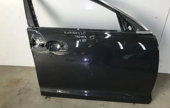 Jaguar XJ X351 Front door AW9320220