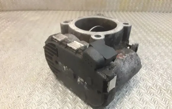 Mercedes-Benz E W211 Throttle valve 6420900270 A6420900270