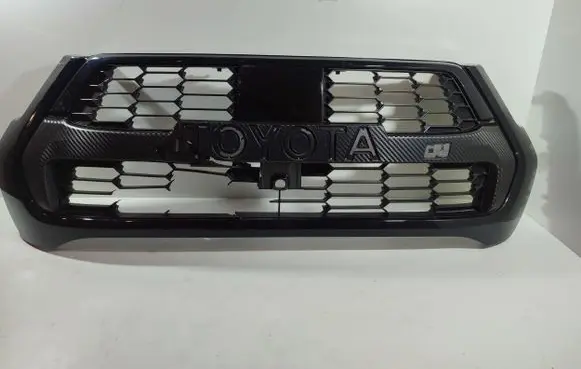 Toyota Hilux VIII Front bumper upper radiator grill 53111YY100 53111YY120 53121YY090