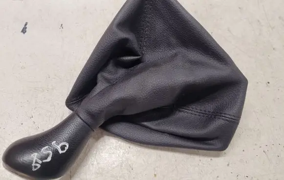 BMW 1 F20 F21 Gear lever shifter trim leather/knob