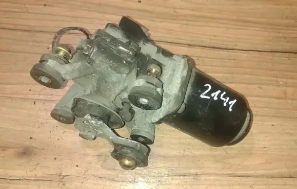 Mazda 323 F Wiper motor