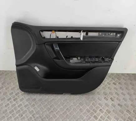 Volkswagen Touareg II Front door card panel trim 7P0863979