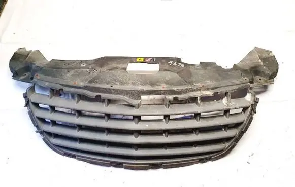 Chrysler Pacifica Front grill 04857631aa 04857713aa