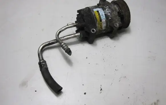 Renault Scenic II - Grand scenic II Air conditioning (A/C) compressor (pump) 01140018