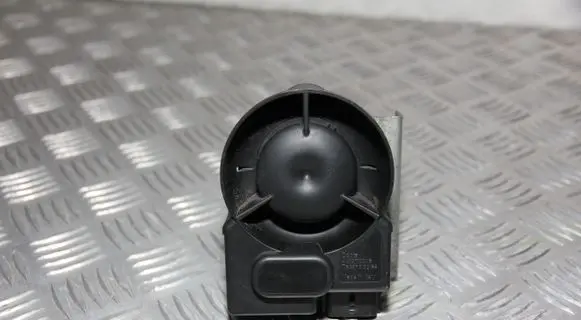 Alarm system siren