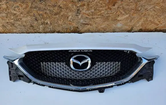 Mazda CX-5 II Front bumper upper radiator grill KB8B-50712