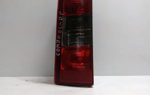 Opel Combo C Rear/tail lights