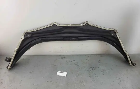 Other engine bay part