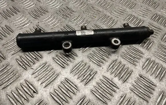Jaguar XF X250 Fuel main line pipe 4R8Q9D280AC