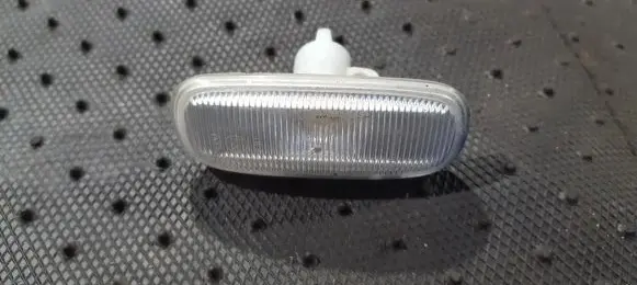 Audi A6 S6 C5 4B Front fender indicator light 4B0949127