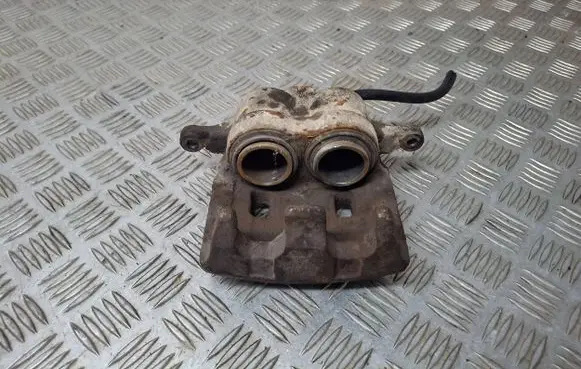Nissan X-Trail T30 Front brake caliper