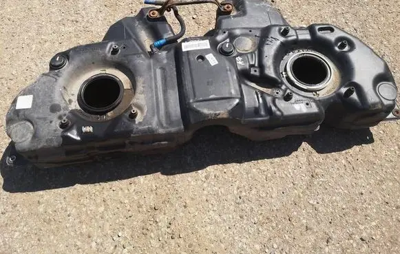 Mercedes-Benz R W251 Fuel tank A2514710401