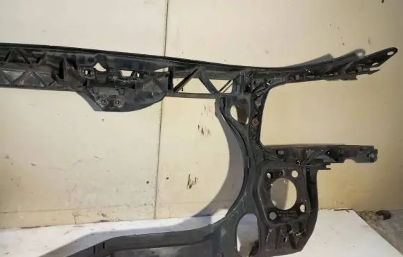 Audi A4 S4 B6 8E 8H Radiator support slam panel 8E0805594A