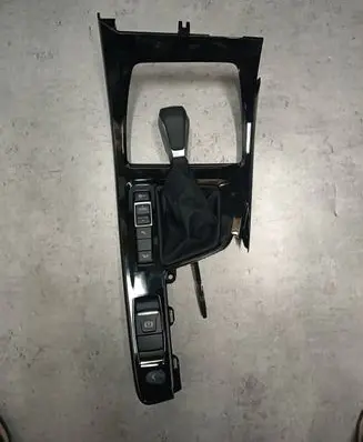 BMW X2 F39 Manual 5 speed gearbox 9391197