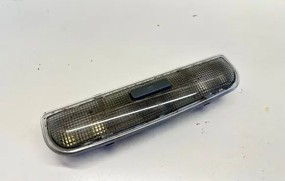 Audi A4 S4 B7 8E 8H Rear seat light 8P0947111A