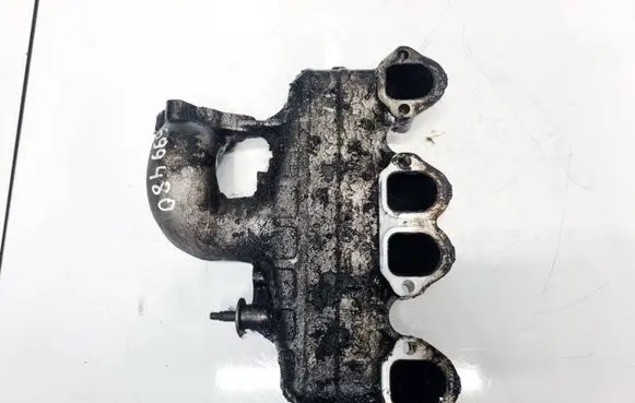 Volkswagen PASSAT B5 Intake manifold 038129713AB
