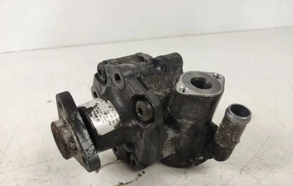 Audi A4 S4 B8 8K Power steering pump 8K0145154 7651955124