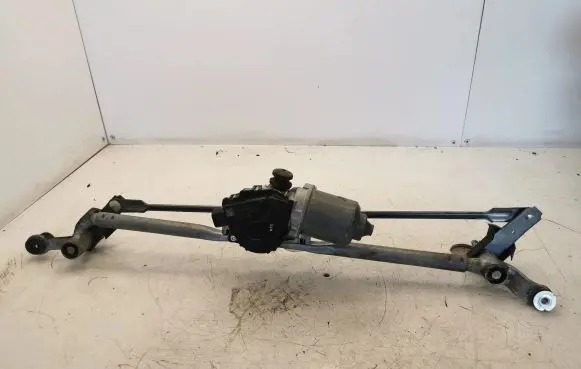 Jeep Grand Cherokee Front wiper linkage and motor 68260523AB