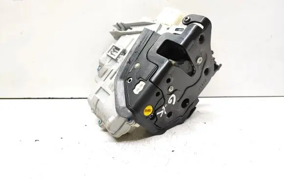 Audi A6 S6 C7 4G Rear door lock 4G0839015
