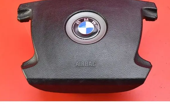 Steering wheel airbag