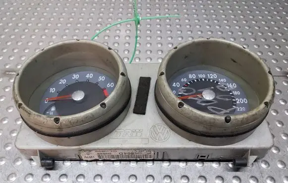 Volkswagen Polo III 6N 6N2 6NF Speedometer (instrument cluster) S26383332 6N0920804D