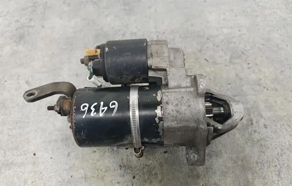 Volkswagen PASSAT B5.5 Starter motor 06B911023