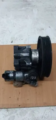 BMW 5 E60 E61 Power steering pump 7697974102