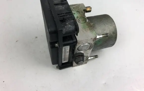 Subaru Forester SG ABS Pump 27534SA070