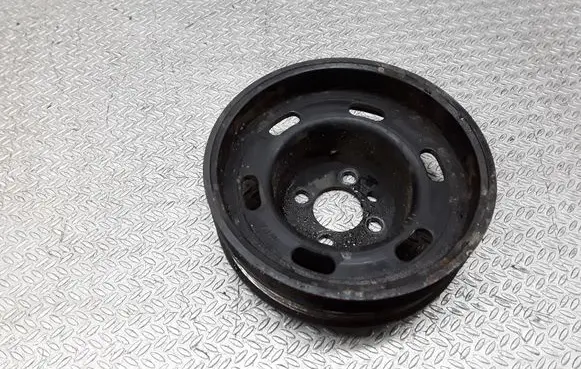 Audi A4 S4 B5 8D Crankshaft pulley 050105255D
