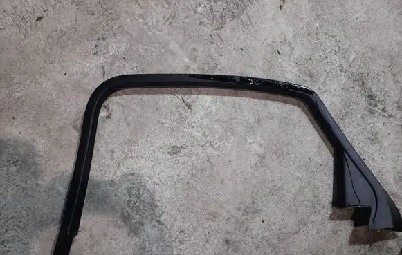 Audi A4 S4 B8 8K Rear door glass trim molding 8K5867672A 8K5867672