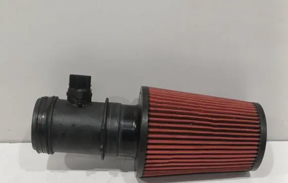 BMW 5 E60 E61 Mass air flow meter 7524136 0280218135