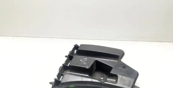 Volvo V60 Front bumper mounting bracket 30796626
