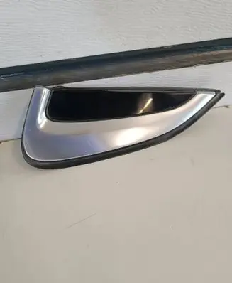 BMW X2 F39 Rear side glass trim 7428123 7428287 18667510