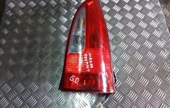 Mazda Premacy Rear/tail lights 22061908