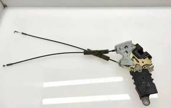 Subaru B9 Tribeca Front door lock