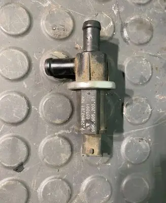 Porsche 911 996 Vacuum valve 99660520301 72289301