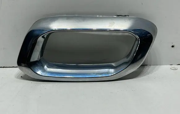 Mercedes-Benz GLS X167 Muffler trim A1678856900