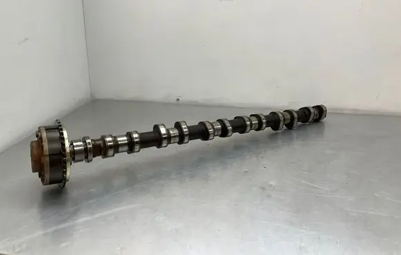 BMW 5 E60 E61 Camshaft 7518746 7550348 7518740