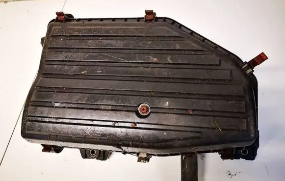 Honda Civic Air filter box cc6