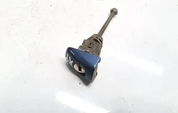 Peugeot 207 Front door lock (next to the handle) 59395j01