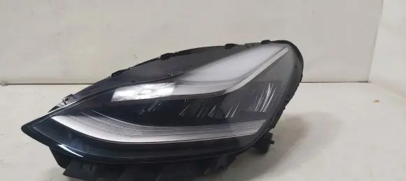 Tesla Model 3 Headlight/headlamp 107737550B