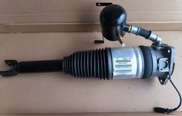 Audi A8 S8 D3 4E Shock absorber/damper/air suspension 4E0616001R